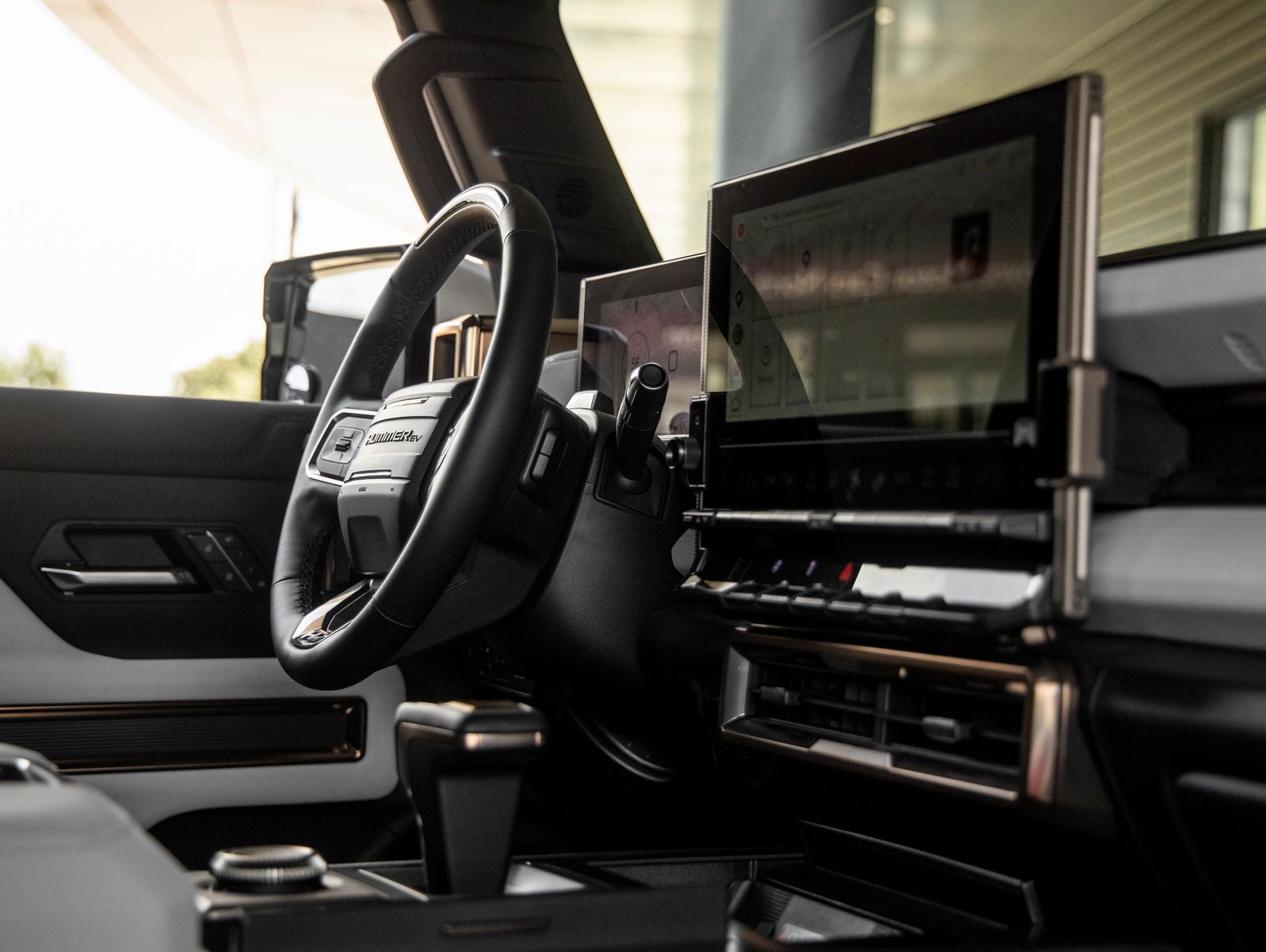 2025 GMC Hummer EV Pickup 2X