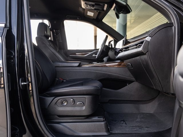 2024 Cadillac Escalade Luxury