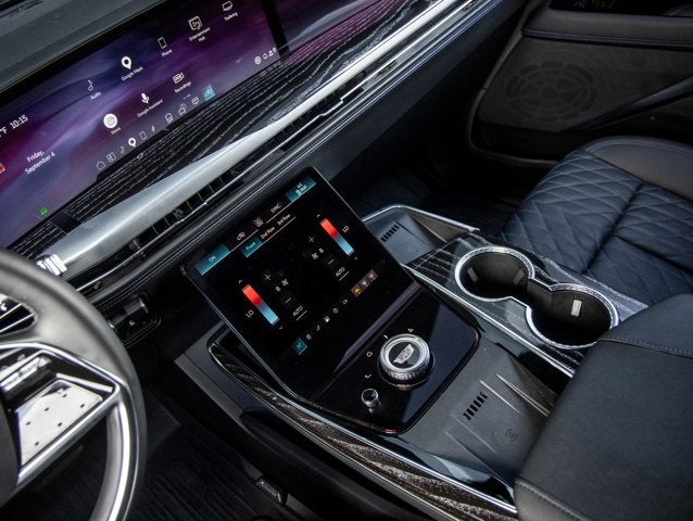 2026 Cadillac ESCALADE IQ Luxury