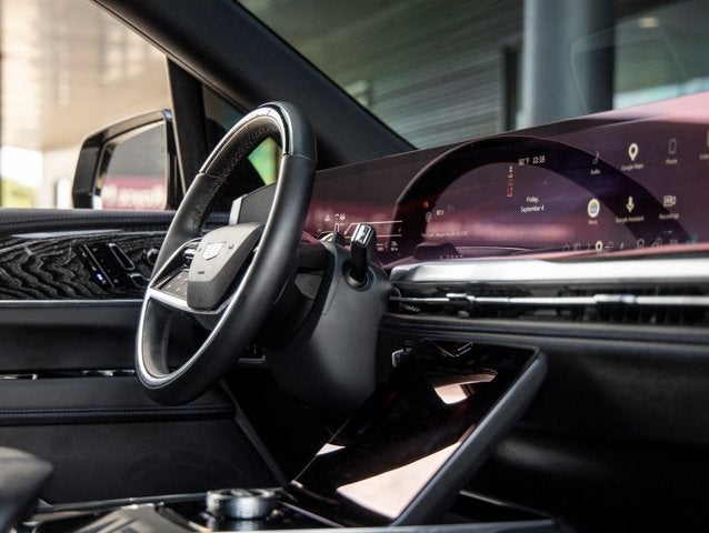 2026 Cadillac ESCALADE IQ Luxury