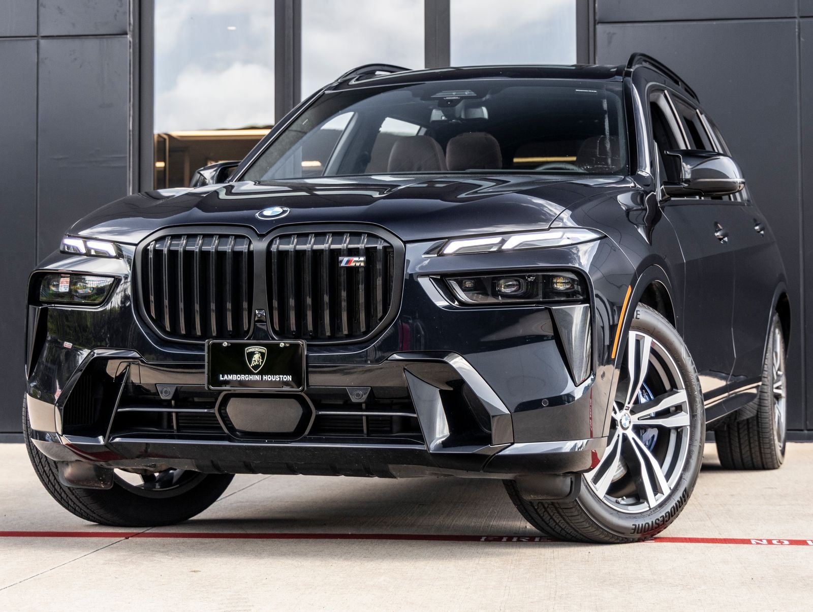 2026 BMW X7 M60i