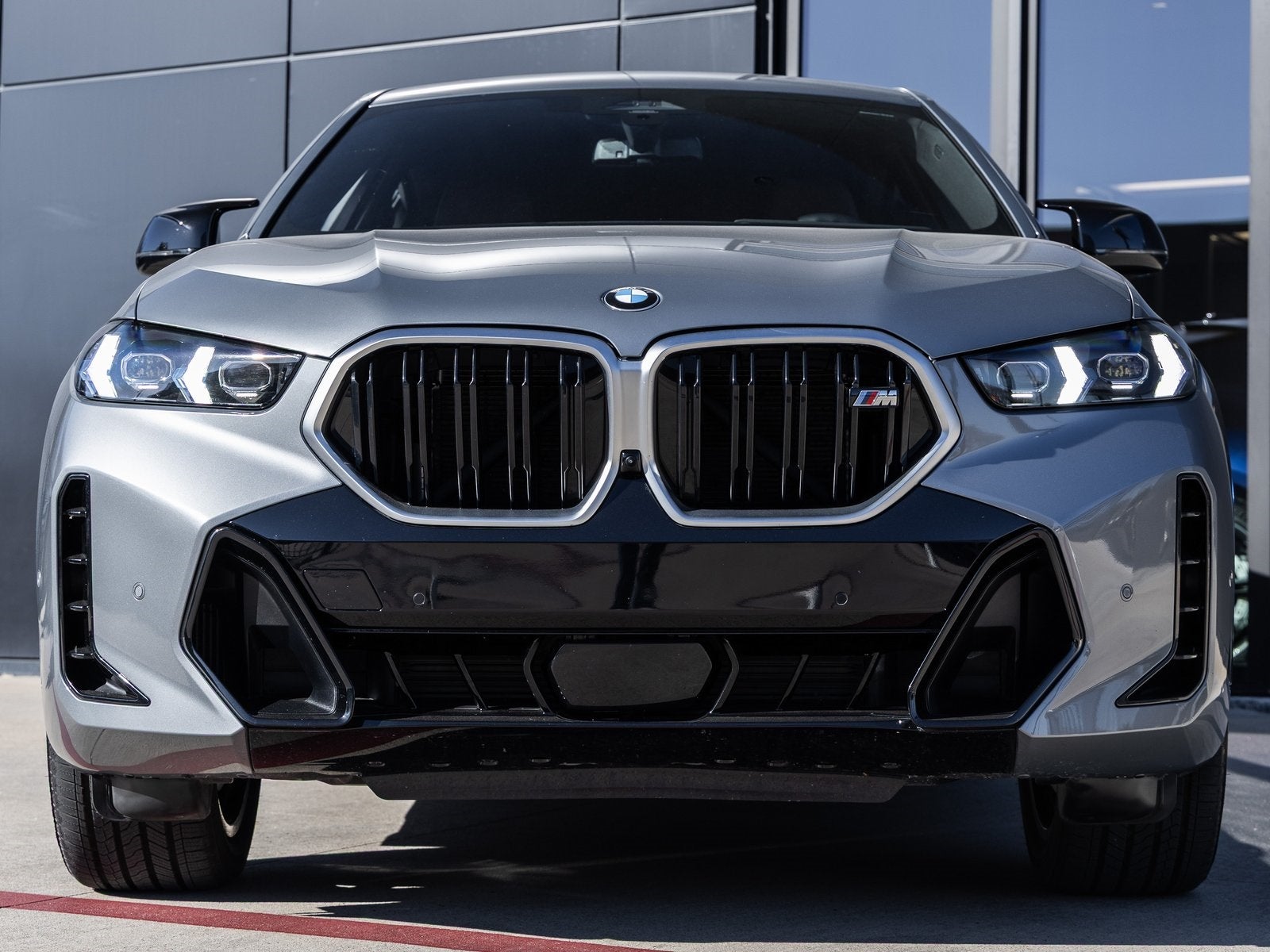 2026 BMW X6 M60i