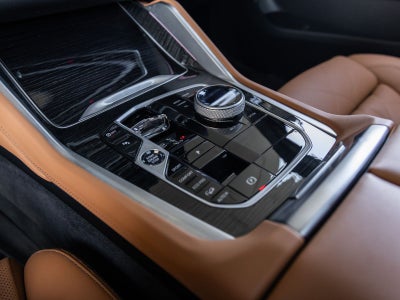 2025 BMW X6 M60i
