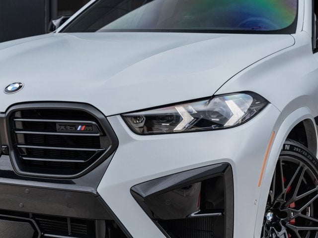 2025 BMW X6 M Base