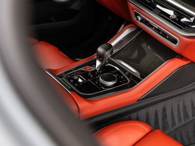 2025 BMW X6 M Base