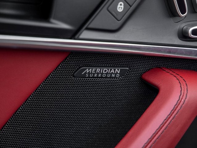 2018 Jaguar F-TYPE R