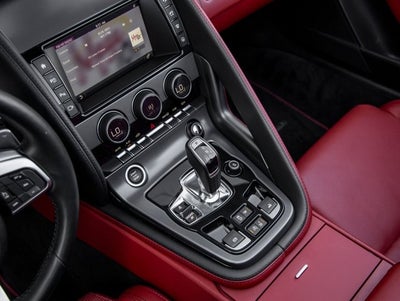 2018 Jaguar F-TYPE R