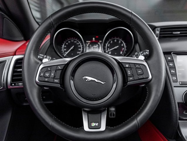 2018 Jaguar F-TYPE R