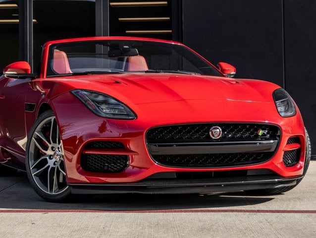 2018 Jaguar F-TYPE R