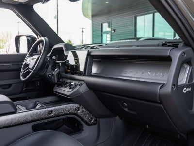 2025 Land Rover Defender 110 P635 OCTA V8