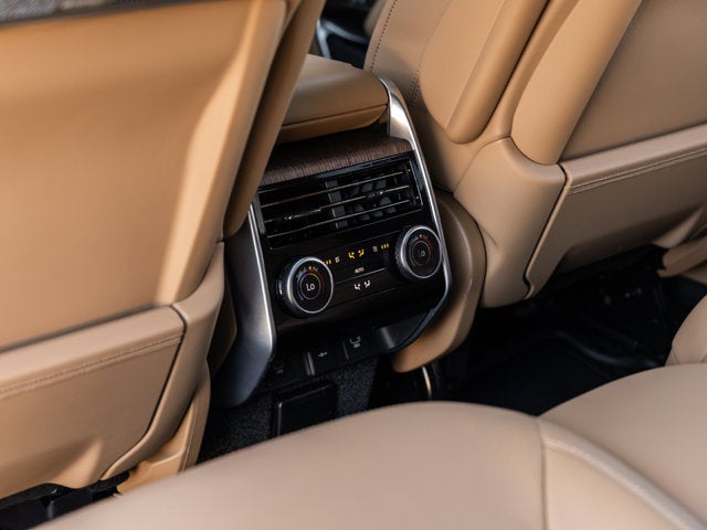 2024 Land Rover Range Rover Autobiography