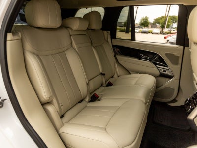 2025 Land Rover Range Rover SE