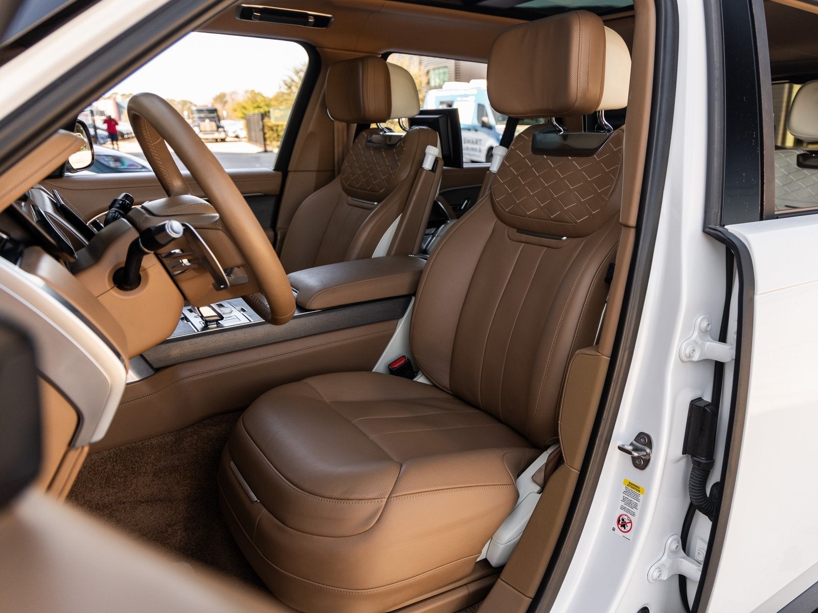 2022 Land Rover Range Rover SV