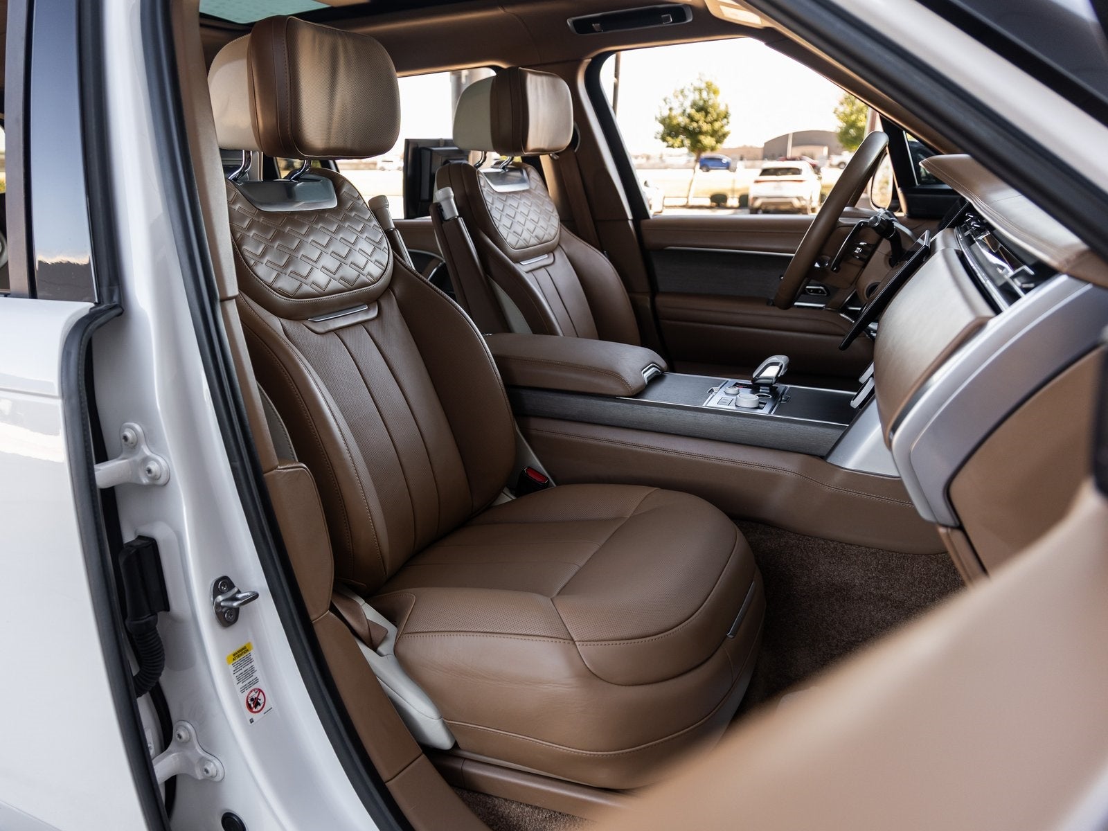 2022 Land Rover Range Rover SV