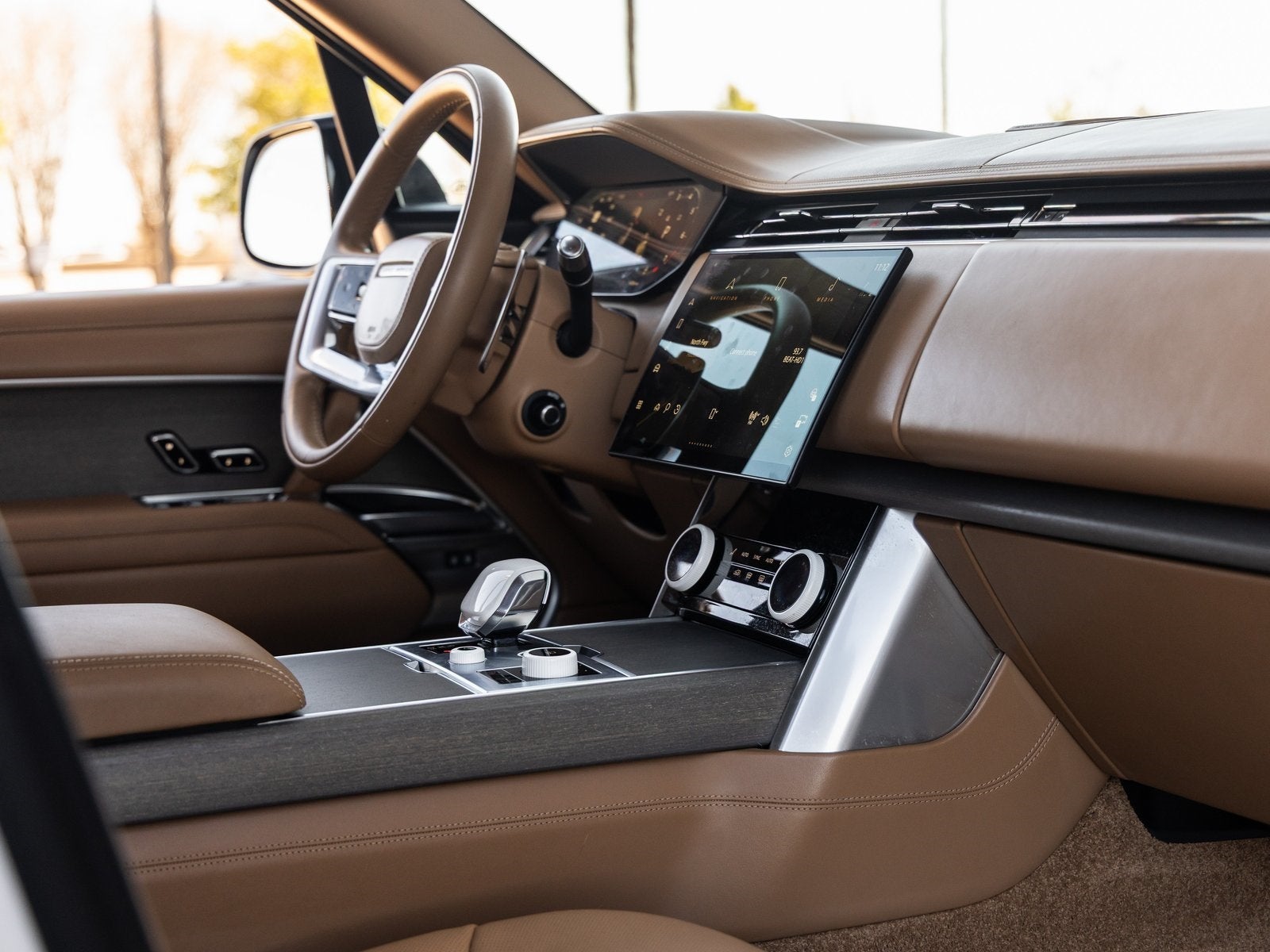 2022 Land Rover Range Rover SV