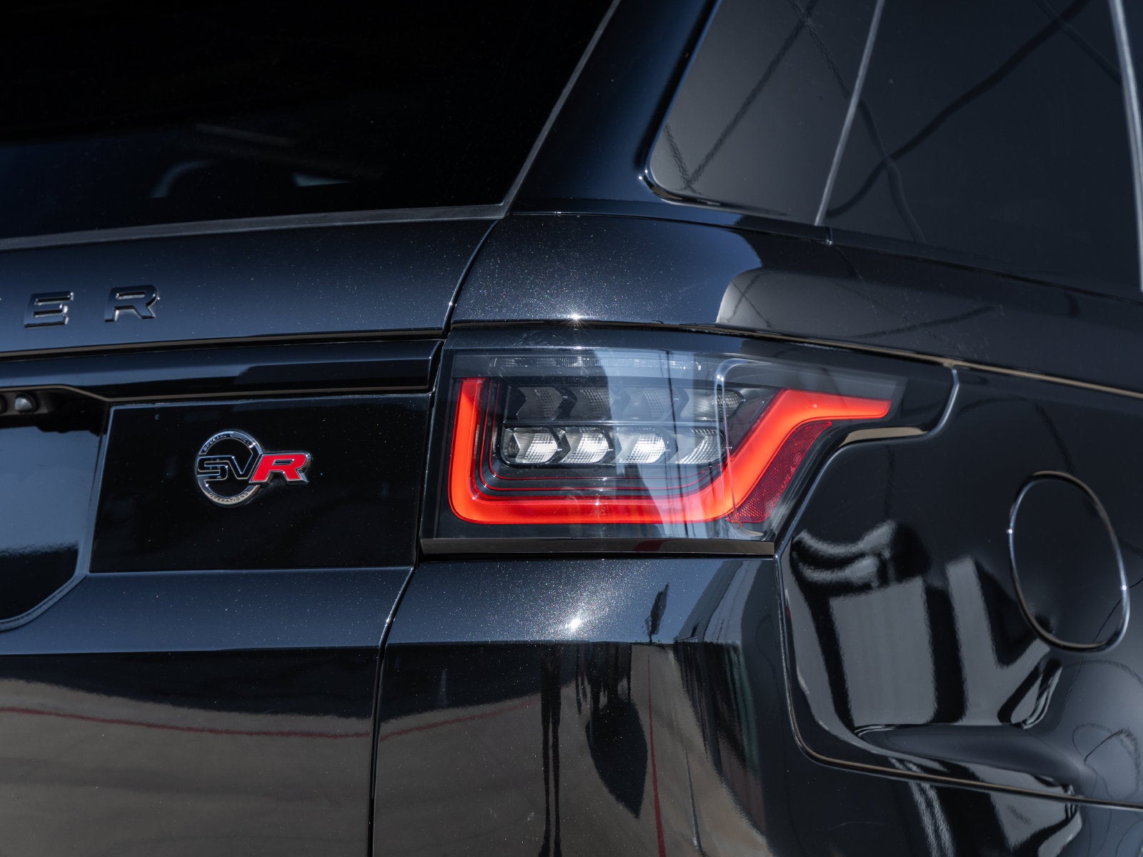 2022 Land Rover Range Rover Sport SVR