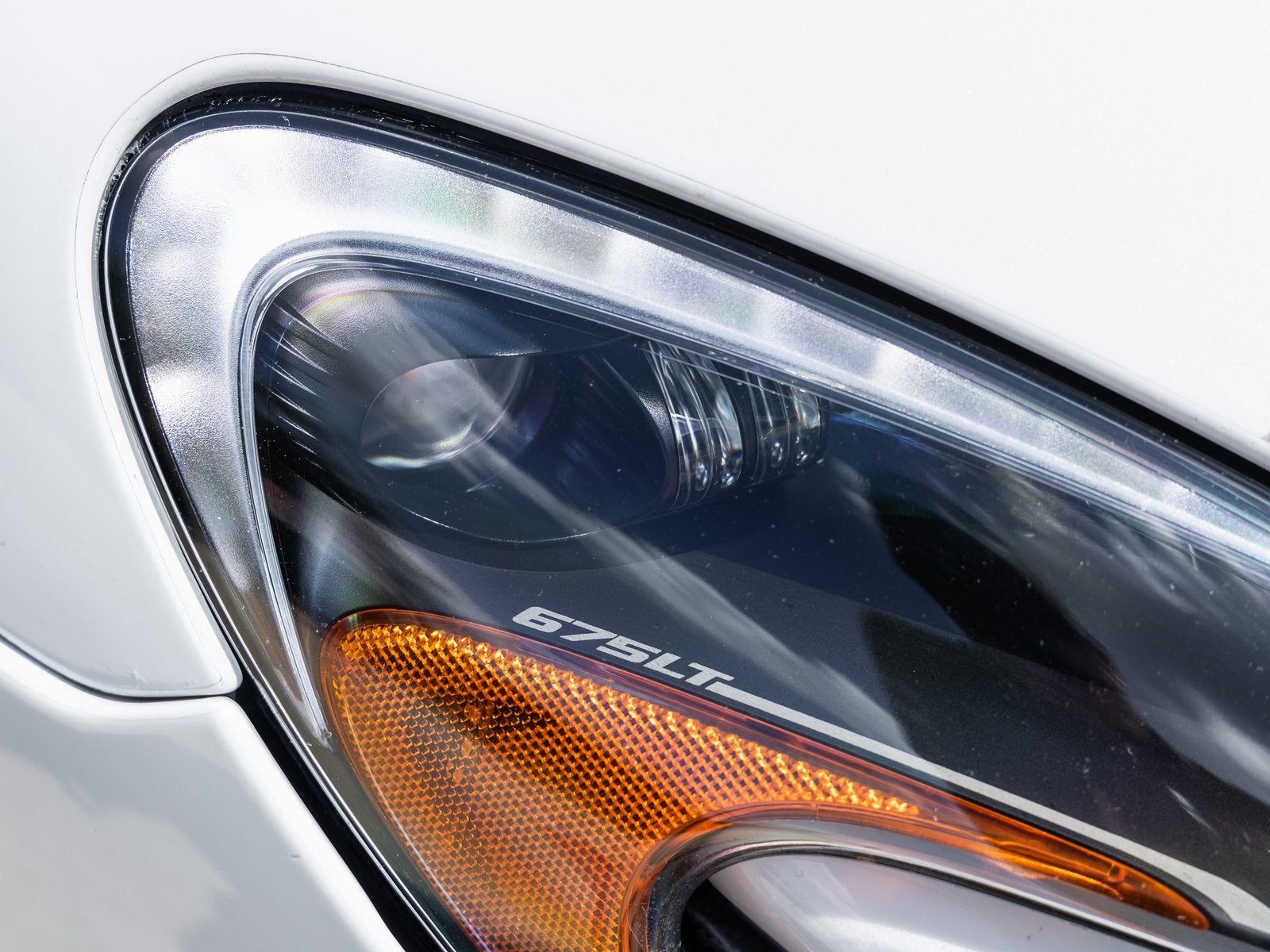 2016 McLaren 675LT Base