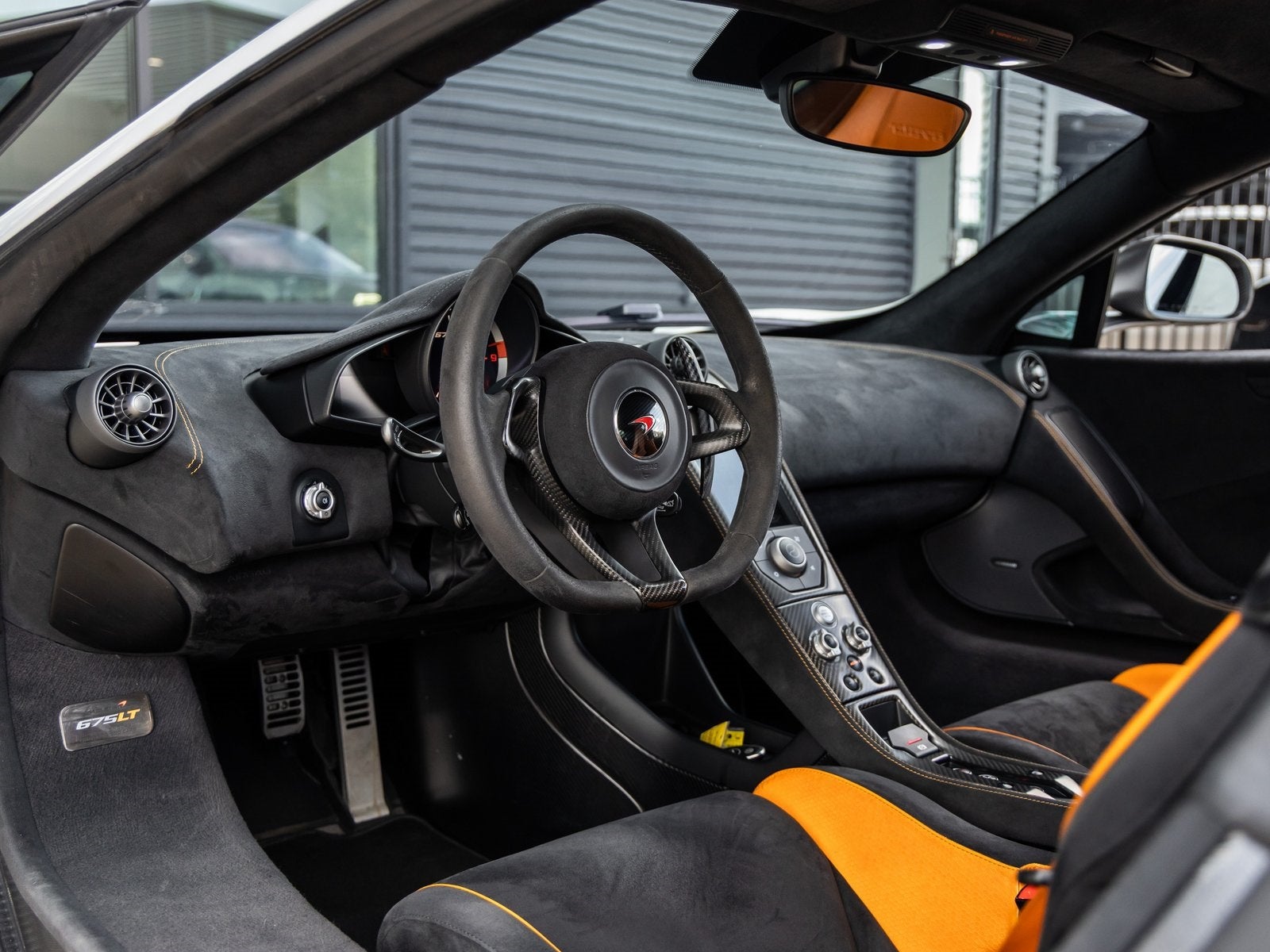 2016 McLaren 675LT Base
