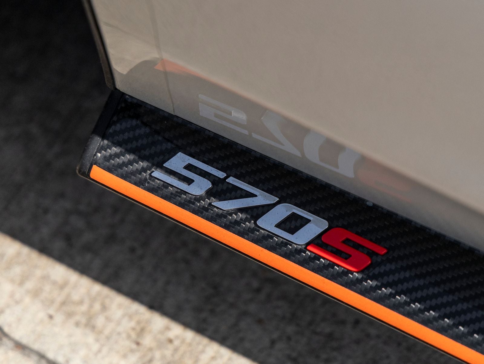 2016 McLaren 570S Base