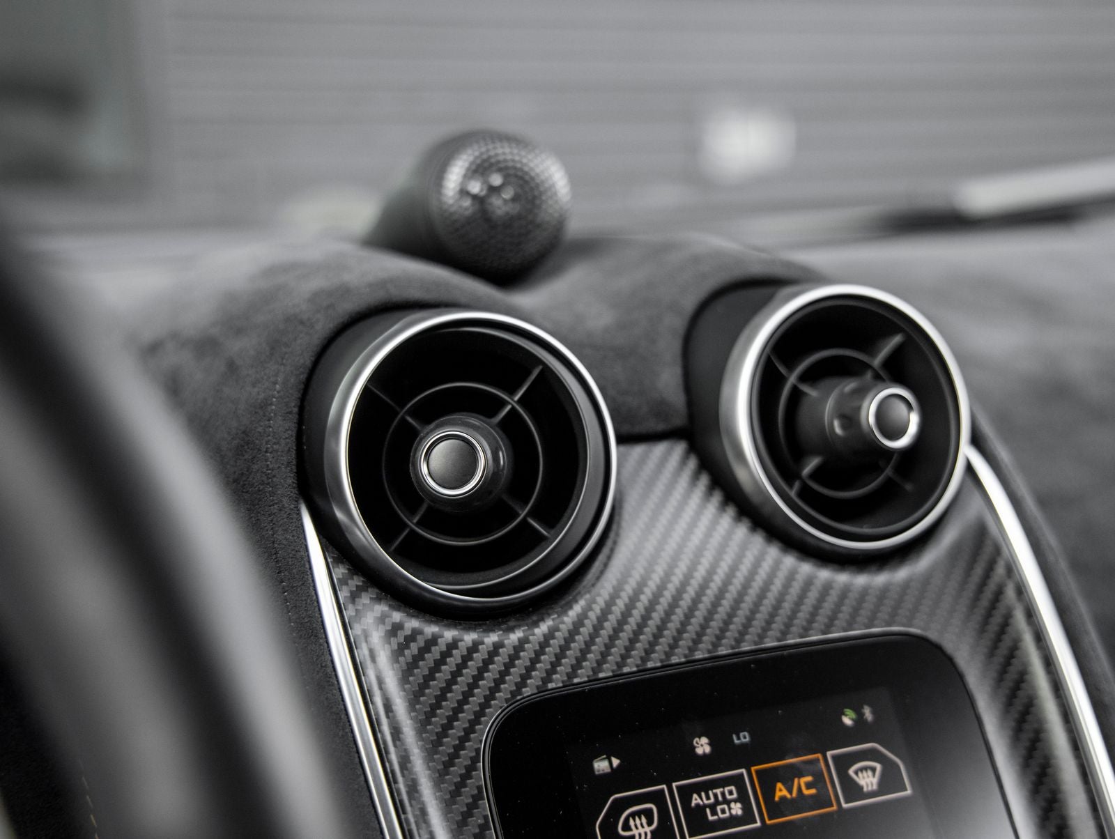 2016 McLaren 570S Base