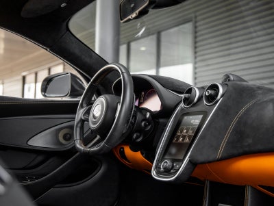 2016 McLaren 570S Base