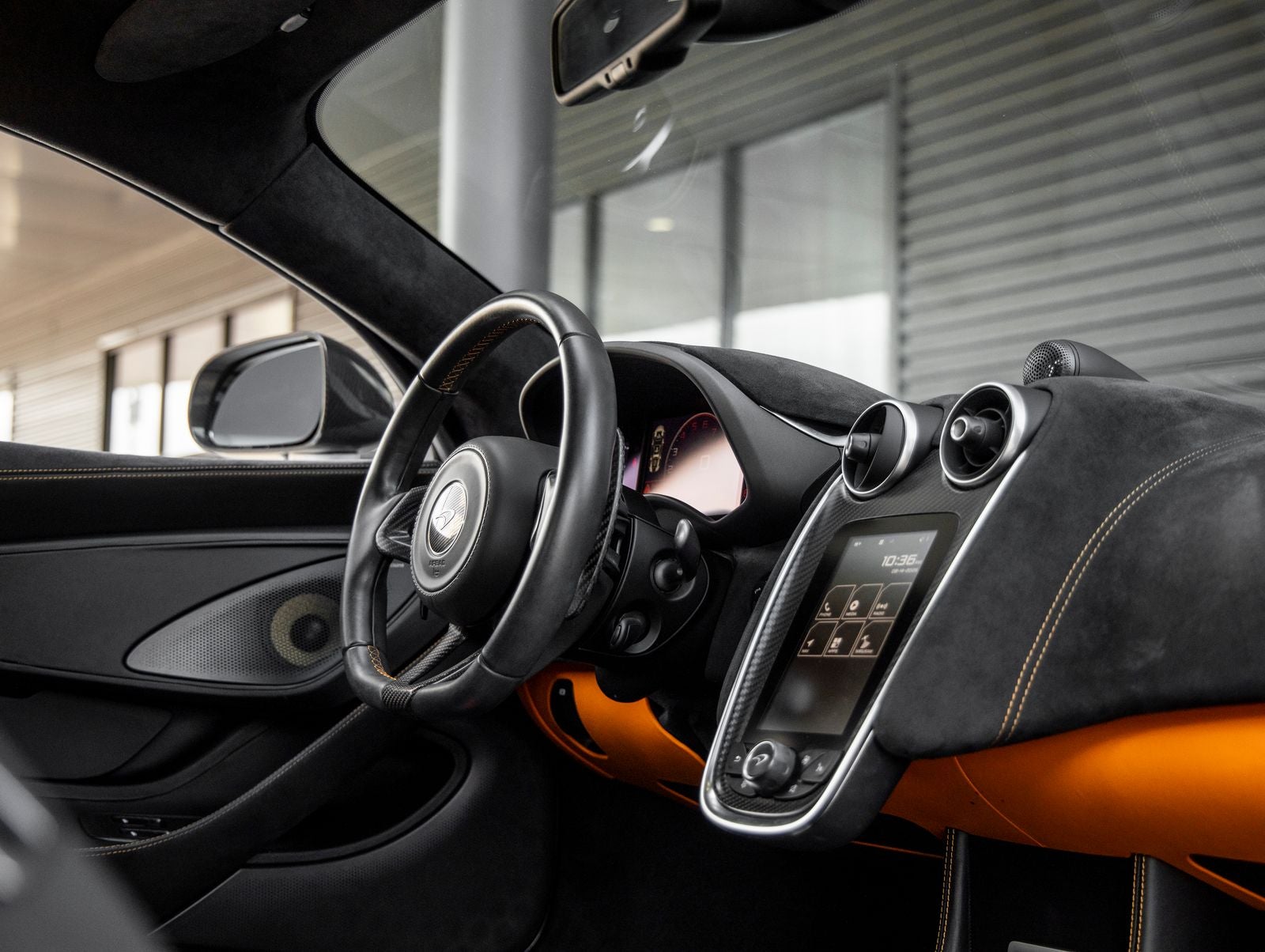 2016 McLaren 570S Base