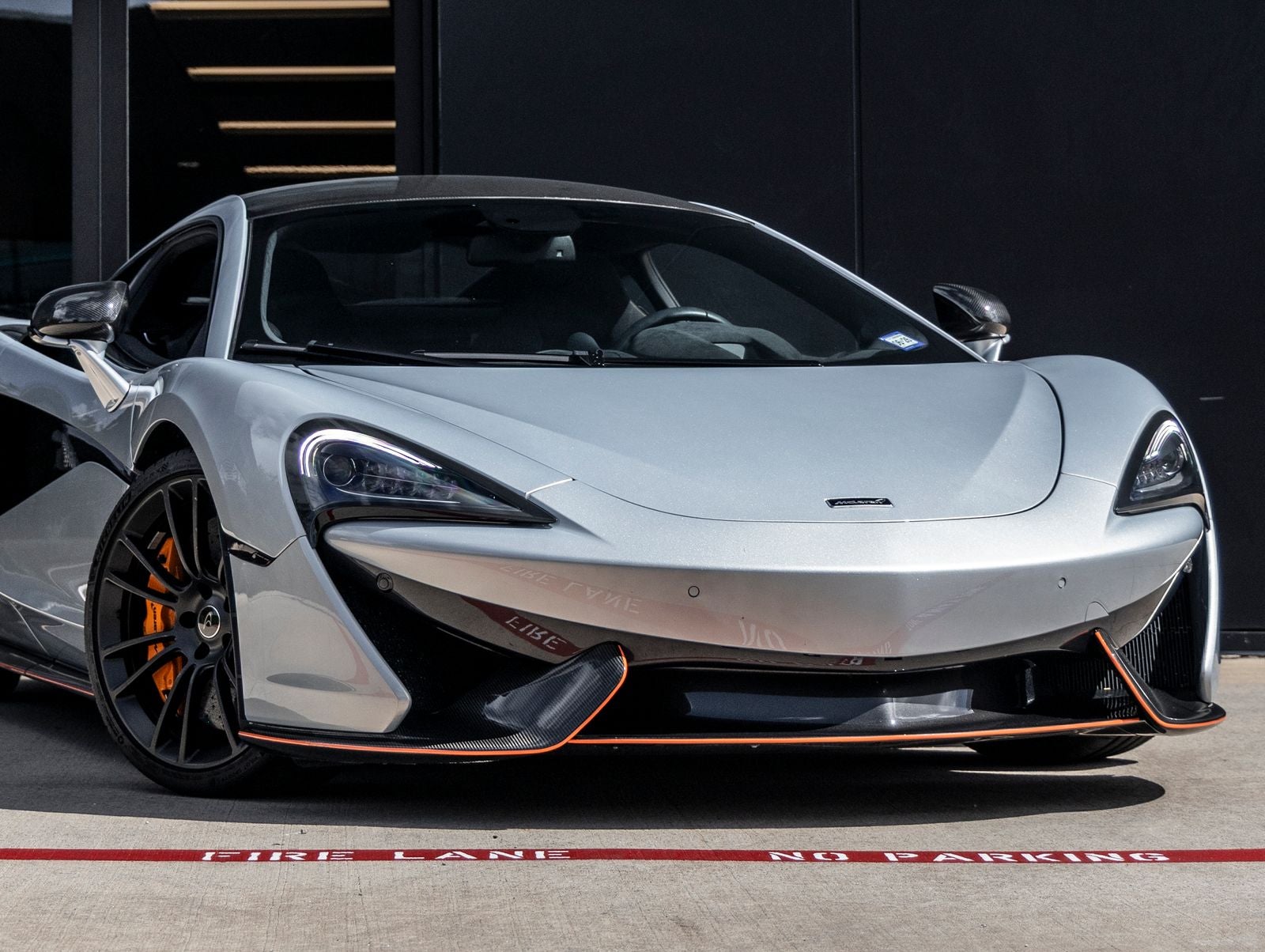 2016 McLaren 570S Base