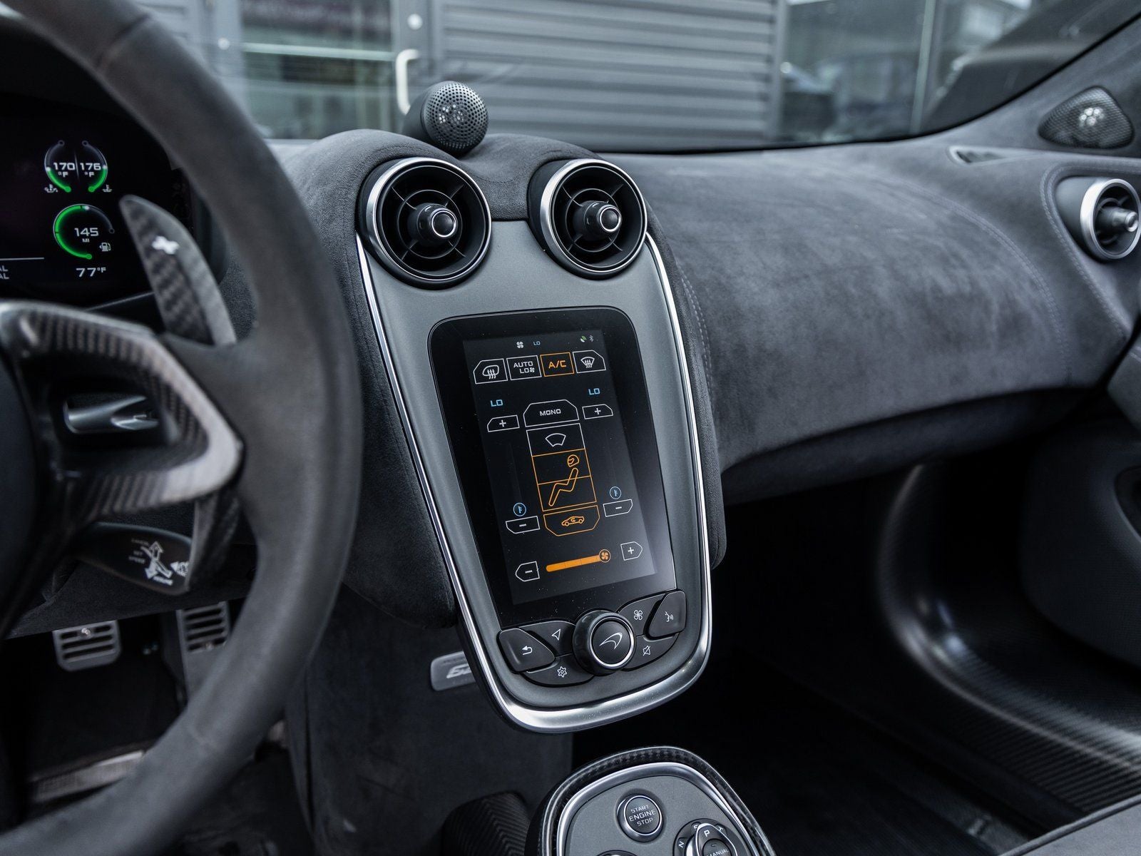 2020 McLaren 620R Base