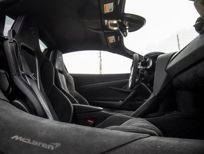 2024 McLaren 750S Base