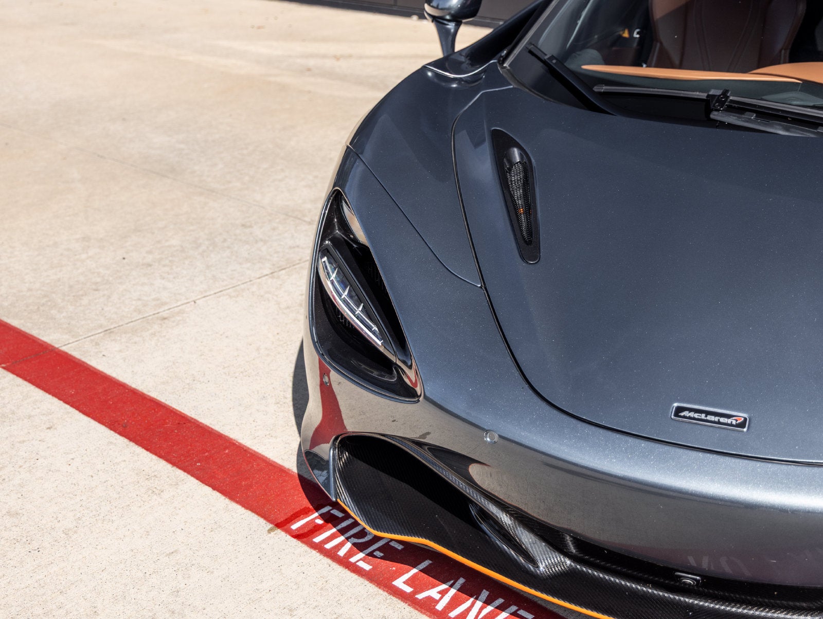 2018 McLaren 720S Base