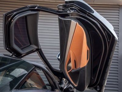 2018 McLaren 720S Base
