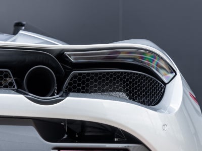 2020 McLaren 720S Base