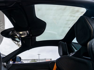 2022 McLaren 765LT Base