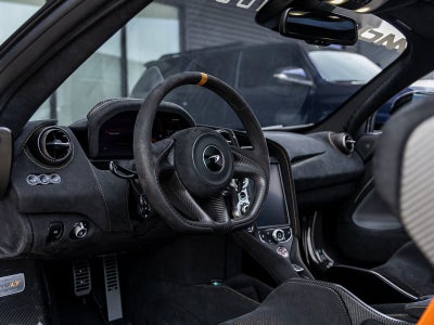 2022 McLaren 765LT Base