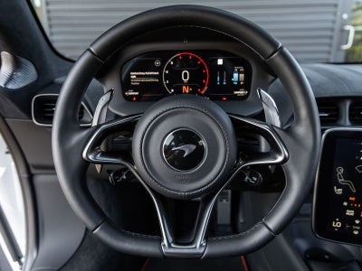 2024 McLaren Artura Base