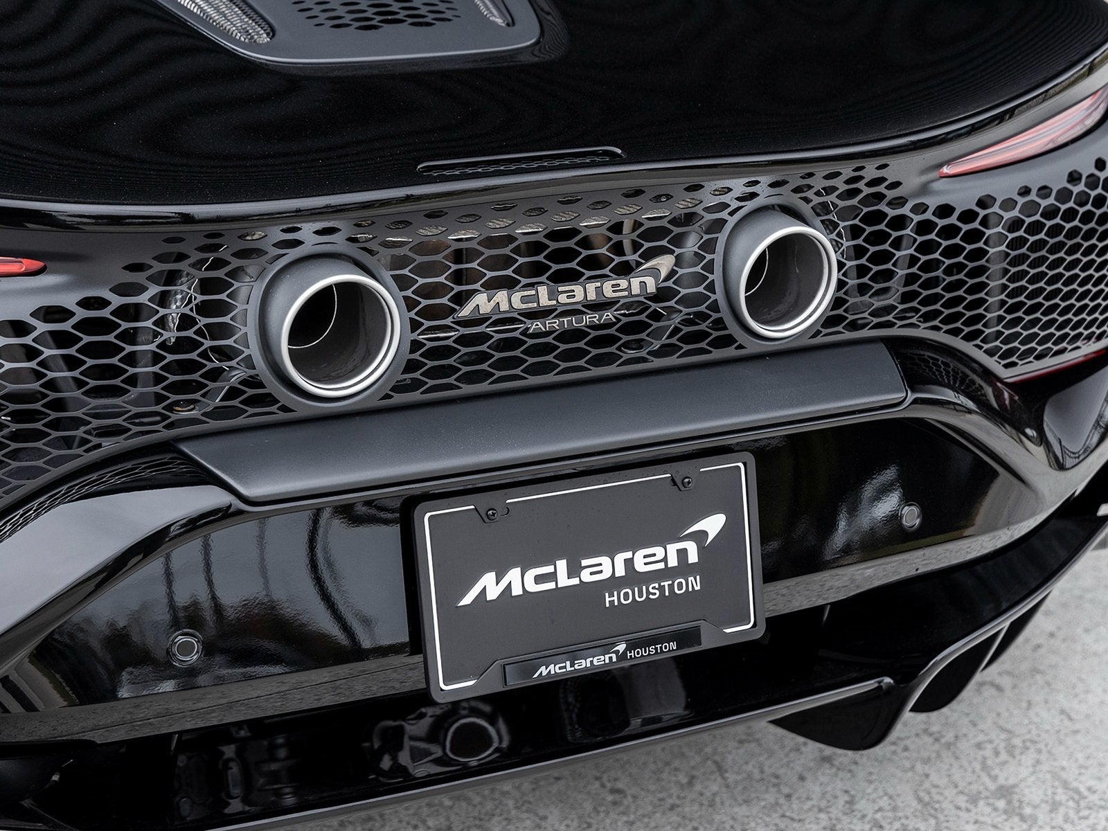 2025 McLaren Artura TechLux