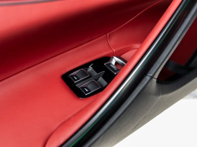 2025 McLaren Artura TechLux