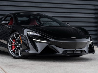 2025 McLaren Artura TechLux