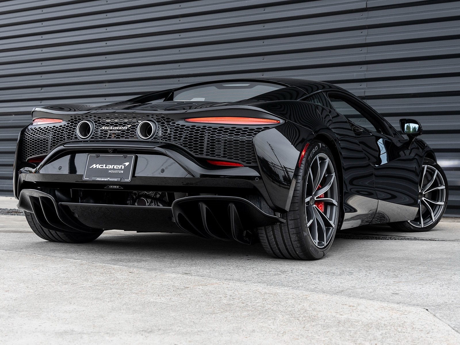 2025 McLaren Artura TechLux