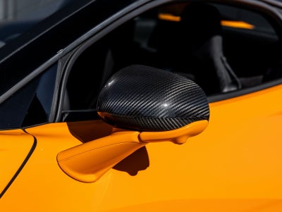 2023 McLaren Artura Base