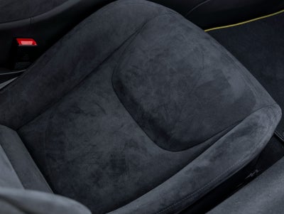 2023 McLaren Artura Base