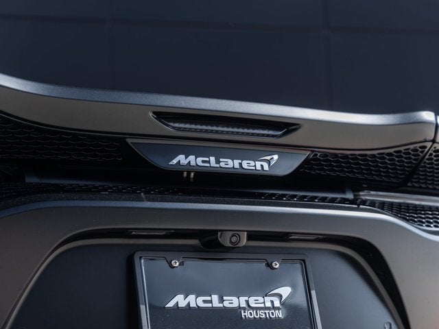 2022 McLaren GT Base