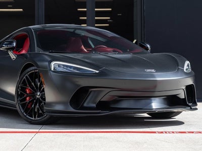 2022 McLaren GT Base