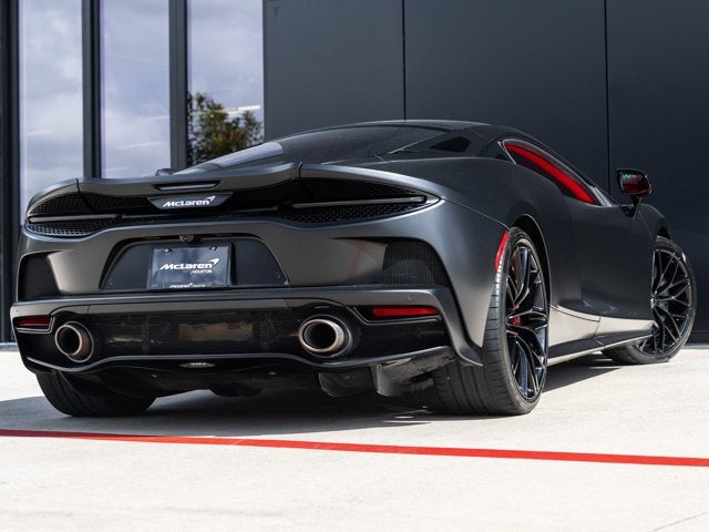 2022 McLaren GT Base