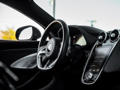 2022 McLaren GT Base