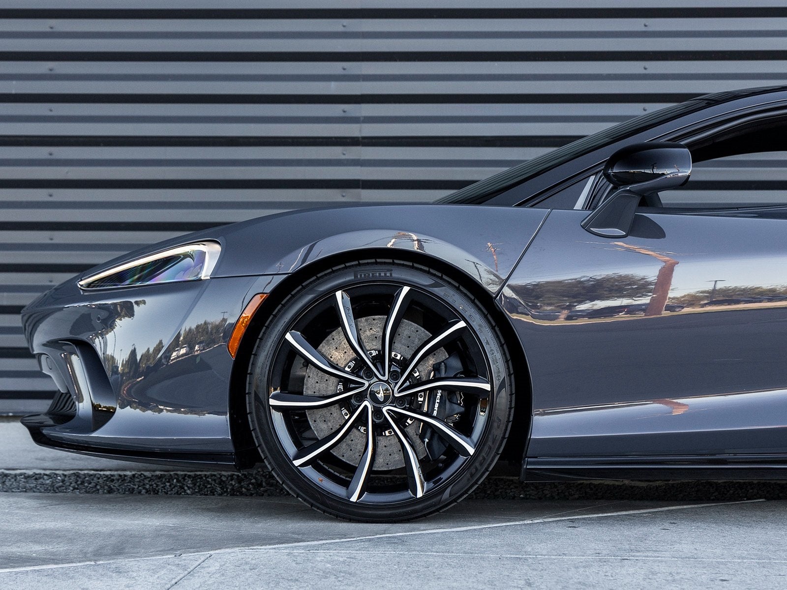 2025 McLaren GTS Base