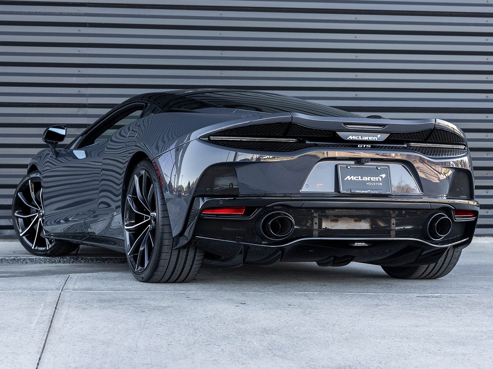 2025 McLaren GTS Base