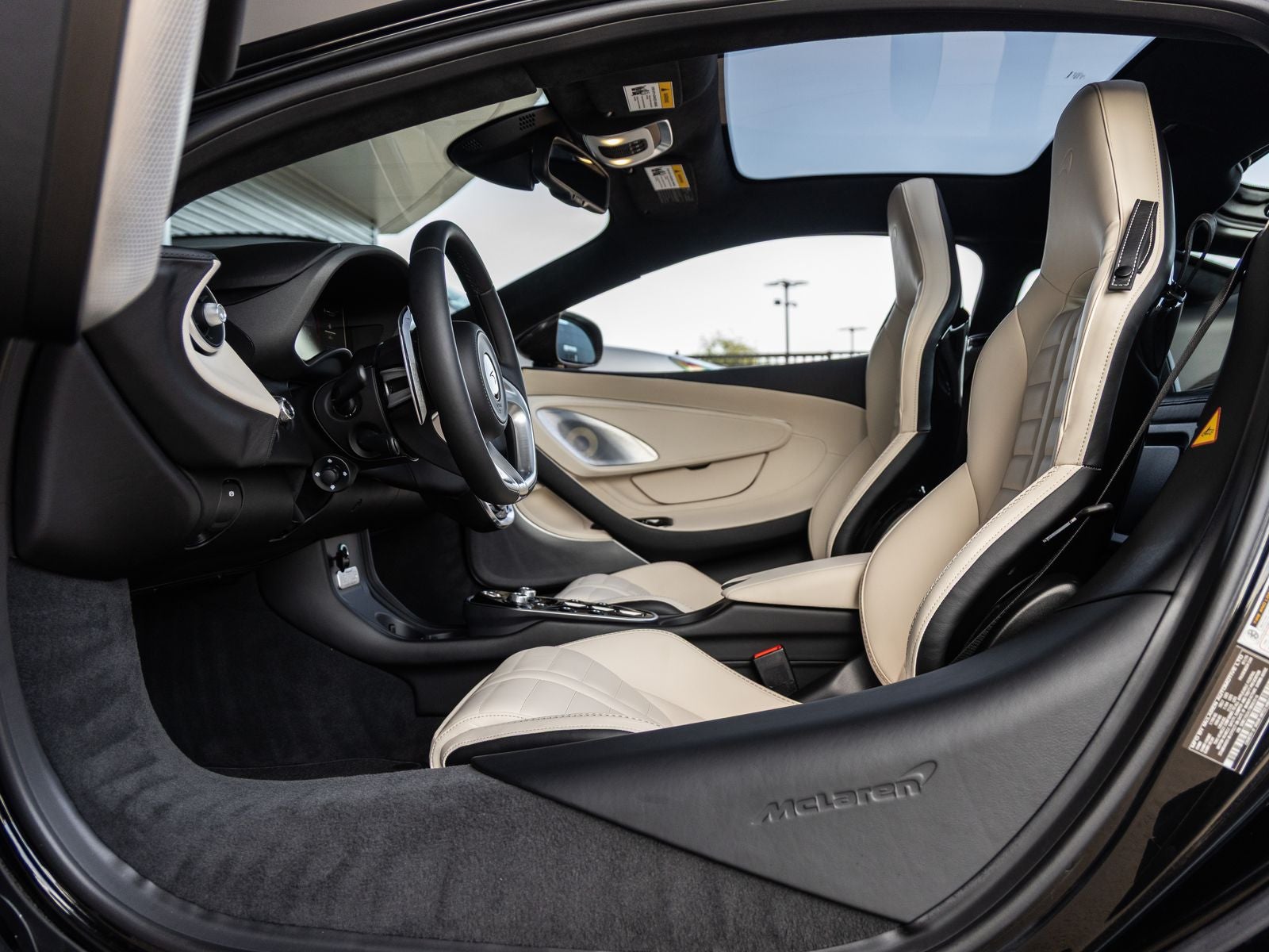 2026 McLaren GTS Base