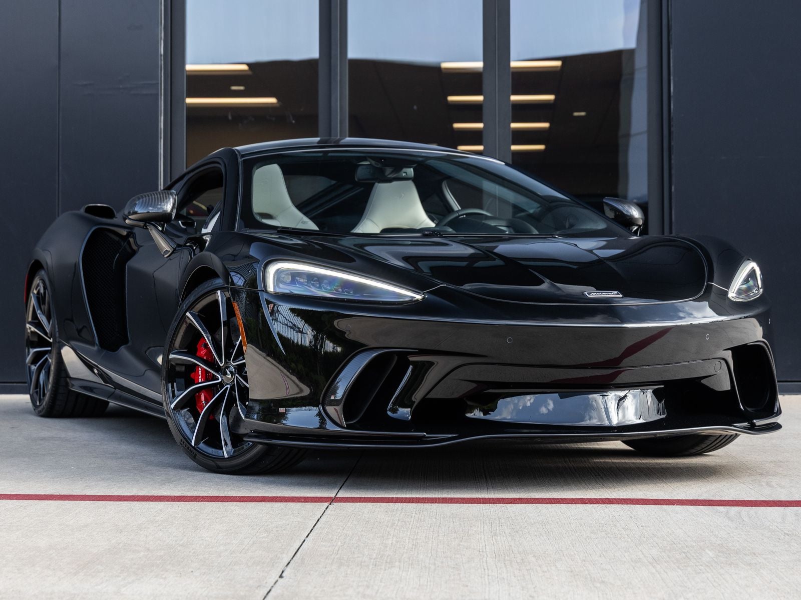 2026 McLaren GTS Base
