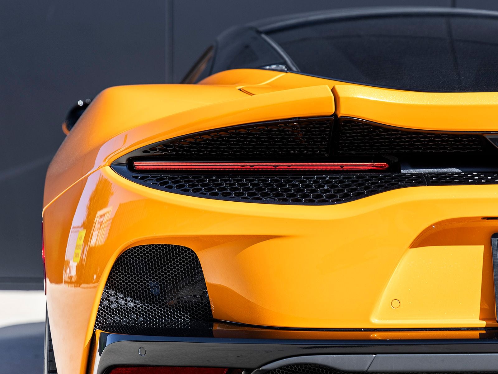 2021 McLaren GT Base